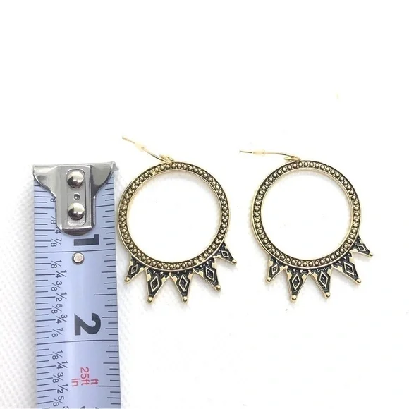 NWOT Jessica Simpson Gold Spike Hoop Earrings - Picture 7 of 7